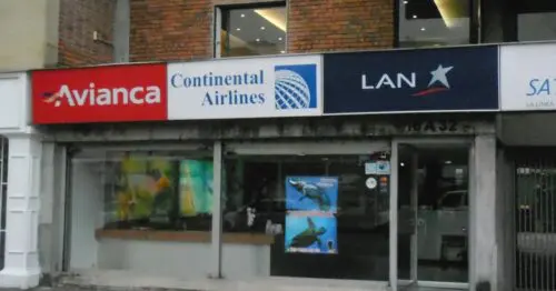 AEROLINEA AVIANCA COUNTRY AEROLINEA AVIANCA COUNTRY